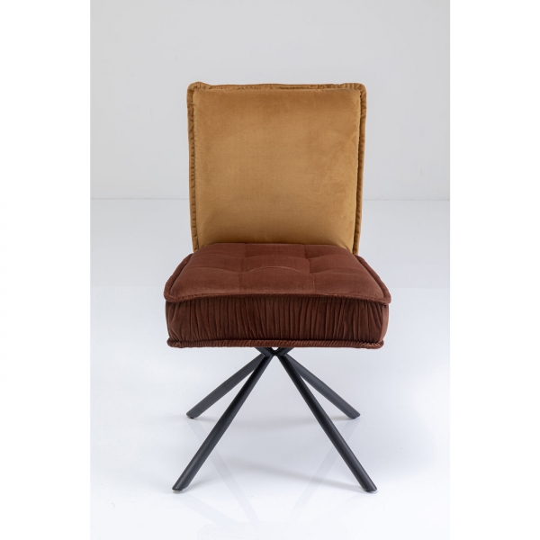 KARE Design Hnědá čalouněná jídelní židle Chelsea
